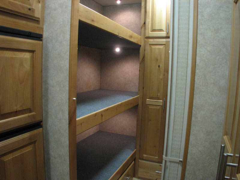 Luxury Motor Coach - New Quad Slide For 2007 With 400 Square Feet Of Luxury